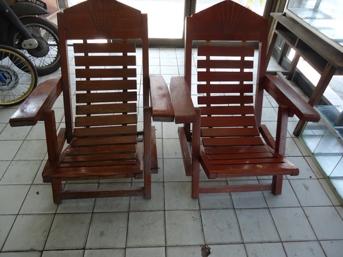 เก้าอี้ไม้สัก650.-
