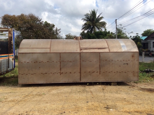 ถังใส่น้ำมัน