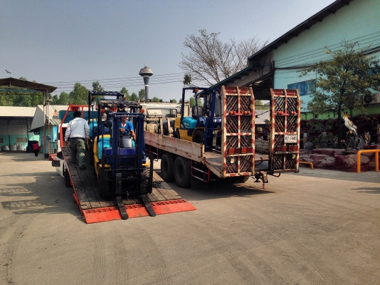 รวมส่งรถตลอดเดือนมกราคม ขอบคุณท่านลูกค้าที่ไว้ใจเรา รวมส่งรถตลอดเดือนมกราคม ขอบคุณท่านลูกค้าที่ไว้ใจเรา