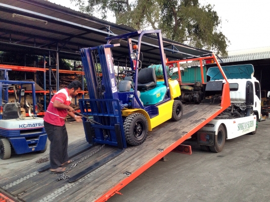 รวมส่งรถตลอดเดือนมกราคม ขอบคุณท่านลูกค้าที่ไว้ใจเรา รวมส่งรถตลอดเดือนมกราคม ขอบคุณท่านลูกค้าที่ไว้ใจเรา