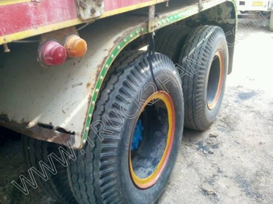 รถบรรทุก 10 ล้อดั๊มพ์ ยี่ห้อ MITSUBISHI รุ่น FN527  220 แรงม้า