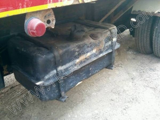 รถบรรทุก 10 ล้อดั๊มพ์ ยี่ห้อ MITSUBISHI รุ่น FN527  220 แรงม้า