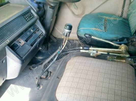 รถบรรทุก 10 ล้อดั๊มพ์ ยี่ห้อ MITSUBISHI รุ่น FN527  220 แรงม้า