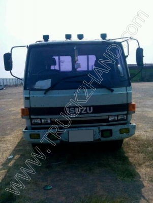 รถบรรทุก 6 ล้อ ช่วงยาว  ยี่ห้อ ISUZU รุ่น FRR  175 แรงม้า