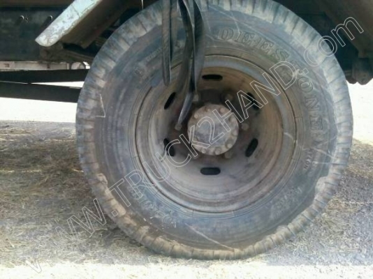 รถบรรทุก 6 ล้อ ช่วงยาว  ยี่ห้อ ISUZU รุ่น FRR  175 แรงม้า