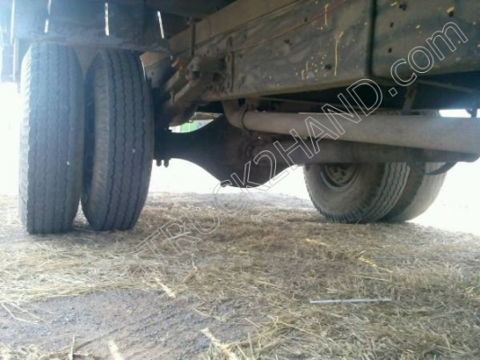 รถบรรทุก 6 ล้อ ช่วงยาว  ยี่ห้อ ISUZU รุ่น FRR  175 แรงม้า