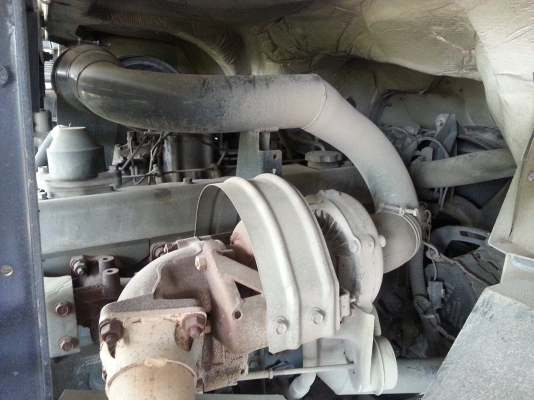 ขาย รถบรรทุกหัวลาก NISSAN UD