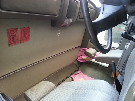 ขาย รถบรรทุกหัวลาก NISSAN UD