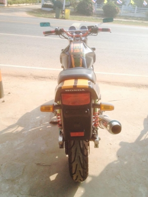 ขาย cb  400 ปี 95 อินวอย สพม สวย เดิม วิ่งดีขี่กลับได้เลย เบานิ่ง