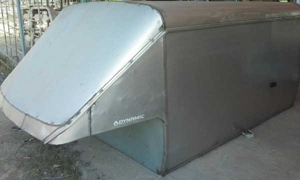 ตู้ทึบ หลังคากระบะ Toyota Vigo ตอนเดียว