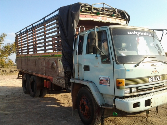 ISUZU ร๊อกกี้เครื่อง6BG1เครื่อง175แรงม้า10ล้อเพลาเดียว ISUZU ร๊อกกี้เครื่อง6BG1เครื่อง175แรงม้า10ล้อเพลาเดียว