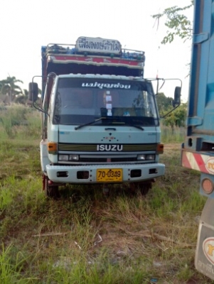 ISUZU  ร๊อกกี้เครื่อง6BG1เครื่อง175แรงม้า10ล้อเพลาเดียว