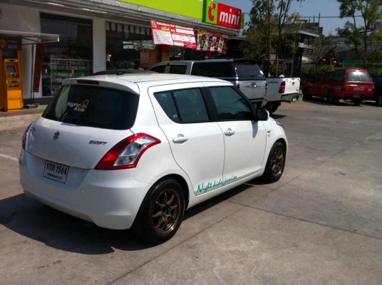 ขาย SWIFT TOP MT แต่งครบแล้ว พร้อมๆ สภาพป้ายแดง ขาย SWIFT TOP MT แต่งครบแล้ว พร้อมๆ สภาพป้ายแดง