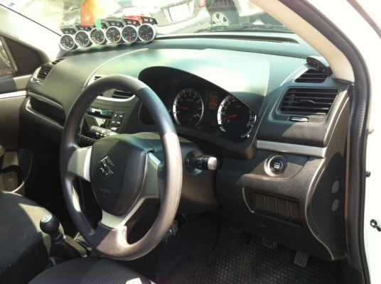 ขาย SWIFT TOP MT แต่งครบแล้ว พร้อมๆ สภาพป้ายแดง ขาย SWIFT TOP MT แต่งครบแล้ว พร้อมๆ สภาพป้ายแดง