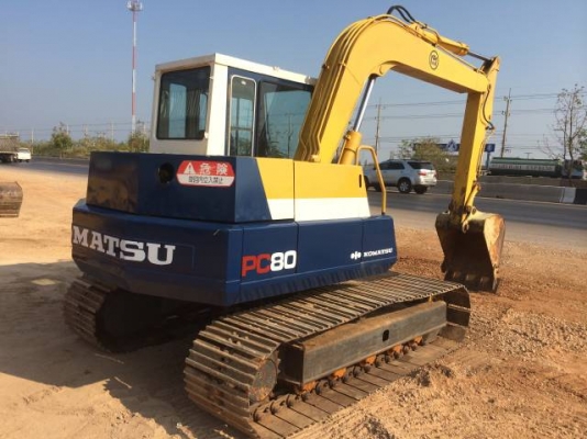 ขายรถขุด KOMATSU PC80-5 นำเข้าจากญี่ปุ่นแท้ๆ สภาพพร้อมใช้งาน (มีVDOให้ชม )สนใจติดต่อ 081-2990958 ครับ