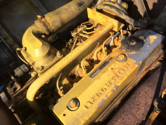 ขายรถขุด KOMATSU PC80-5 นำเข้าจากญี่ปุ่นแท้ๆ สภาพพร้อมใช้งาน (มีVDOให้ชม )สนใจติดต่อ 081-2990958 ครับ