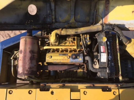 ขายรถขุด KOMATSU PC80-5 นำเข้าจากญี่ปุ่นแท้ๆ สภาพพร้อมใช้งาน (มีVDOให้ชม )สนใจติดต่อ 081-2990958 ครับ