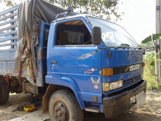 ขาย ISUZU KS 26 วางหัวNPR เครื่อง4hf1 120แรง 270,000 ขาย ISUZU KS 26 วางหัวNPR เครื่อง4hf1 120แรง 270,000