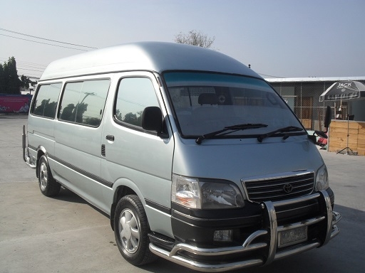 รถตู้หลังคาสูง. แต่งภายในแล้ว สภาพดี.