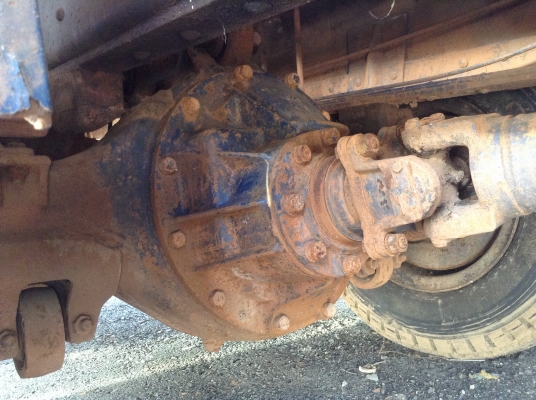 ขายรถบรรทุกน้ำมัน ISUZU จัมโบ้ 200 เพลาเดียว เครื่อง 6SA1 200 แรงม้า คัสซีสวยตลอดเส้นไม่มีบวม เบรคลมดัน พวงมาลัยพาวเวอร์ ทะเบียนพร้อมโอนครับ