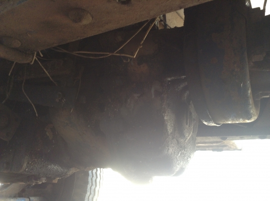 ขายรถบรรทุกน้ำมัน ISUZU จัมโบ้ 200 เพลาเดียว เครื่อง 6SA1 200 แรงม้า คัสซีสวยตลอดเส้นไม่มีบวม เบรคลมดัน พวงมาลัยพาวเวอร์ ทะเบียนพร้อมโอนครับ