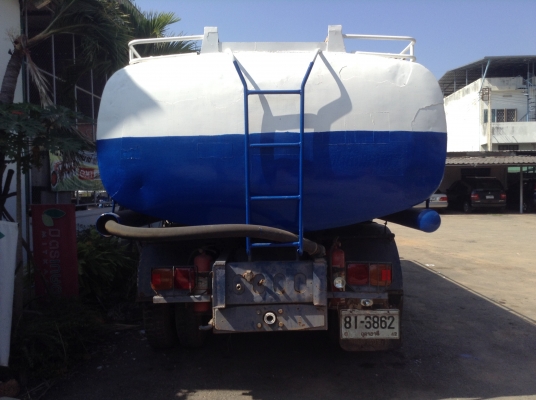 ขายรถบรรทุกน้ำมัน ISUZU จัมโบ้ 200 เพลาเดียว เครื่อง 6SA1 200 แรงม้า คัสซีสวยตลอดเส้นไม่มีบวม เบรคลมดัน พวงมาลัยพาวเวอร์ ทะเบียนพร้อมโอนครับ