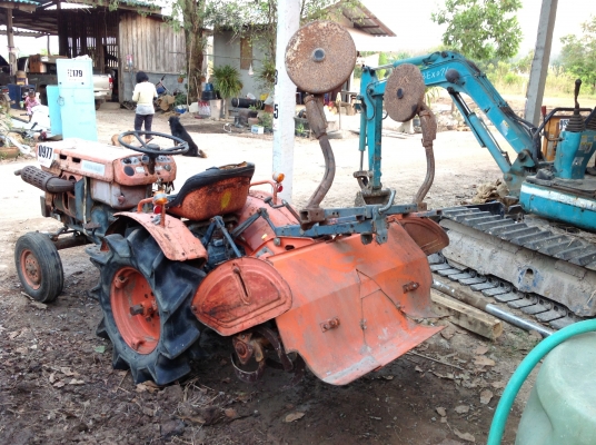 ขายรถไถ kubota  zen noh 3สูบ