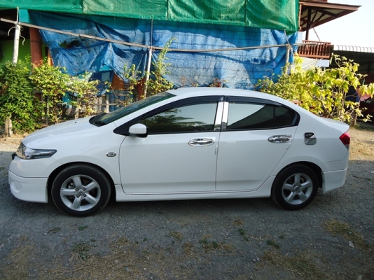 Honda city ปี 2011 มือเดียวป้ายแดง เจ้าของขายเอง