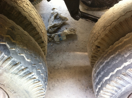 ขายหางกล้วยหอม 2 เพลา อู่.ชาญนคร ปี.47 หางสวยสมบูรณ์ ราคาย้อมเยาว์