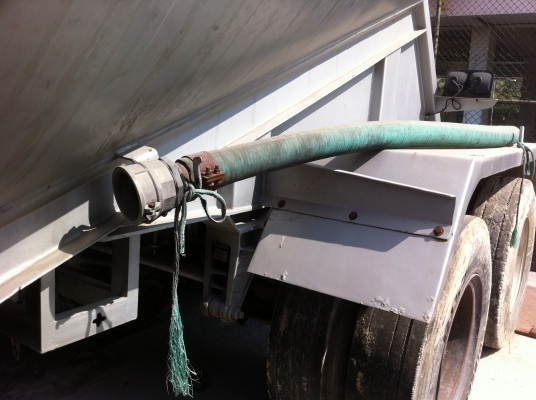 ขายหางกล้วยหอม 2 เพลา อู่.ชาญนคร ปี.47 หางสวยสมบูรณ์ ราคาย้อมเยาว์