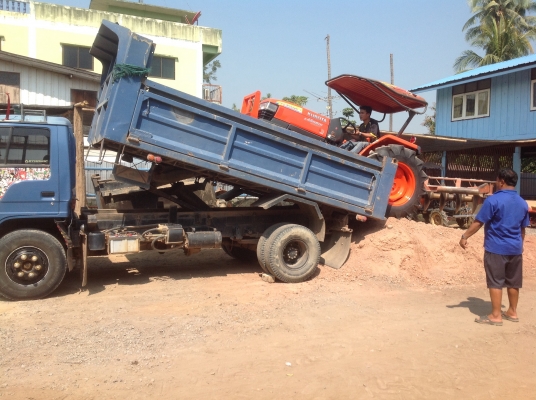 ปัญญาแทรคเตอร์มาแล้ว...นางฟ้า ครับ คูโบต้า L4508 DI special พร้อมใบมีดคานล่างFD184F ผาน6x24 (ยางใหม่ 4 เส้นครับ) จัดส่ง อ.เมือง จ.กำแพงเพชร