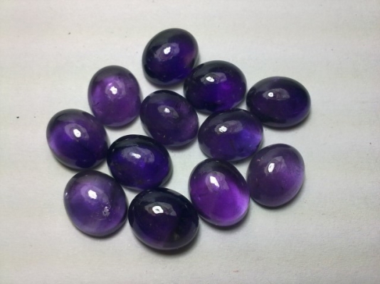 พลอยม่วงอะเมติส