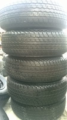 ขายยาง 265 70 16ป้ายแดงปี13ชุดละ16800