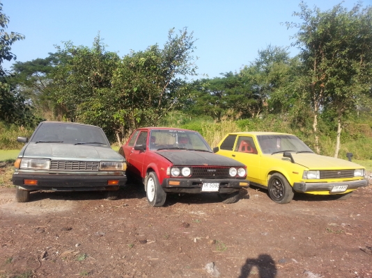 3คัน100000บาท  1.ke70 ไฟกลม2ประตู  2.ke70 เหลี่ยมเล็ก2ประตู  3.บลูเบิร์ด