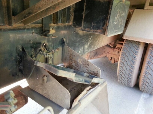 รถอีซูซุ 10 ล้อดั้ม FXZ  270 แรงม้า. ปี 39  ( ขายแม่ , ลูก )  สนใจติดต่อ 081 - 6079515