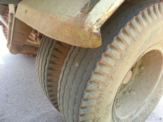 รถอีซูซุ 10 ล้อดั้ม FXZ  270 แรงม้า. ปี 39  ( ขายแม่ , ลูก )  สนใจติดต่อ 081 - 6079515