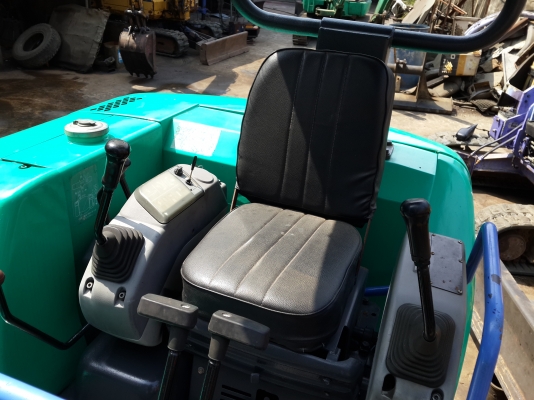 ขาย รถขุด KOMATSU รุ่น PC30-7-แทร็กเหล็ก มือสองญี่ปุ่น ขาย รถขุด KOMATSU รุ่น PC30-7-แทร็กเหล็ก มือสองญี่ปุ่น