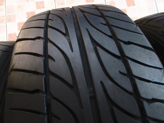 ขายยาง DUNLOP LM703 205-55-16 ปลายปี12 งามๆ (1ชุด)