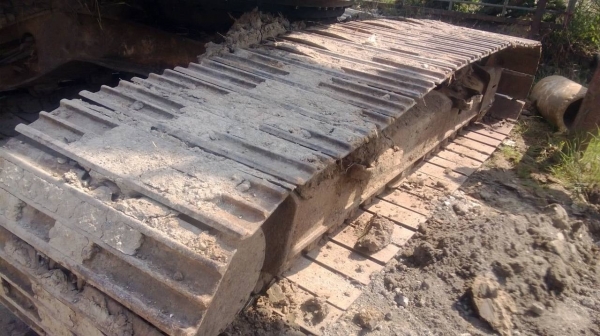 ขายรถแบคโฮ KOBELCO SK-200-YN.07 ไฟฟ้ามี อิมวอย ช้วงล้างสมบูรณ์ ราคา1350000 ต่อรอง