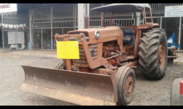 ขายรถไถ massey ferguson 185  ....มีใบมีดดันหน้าให้ พร้อมใช้งาน