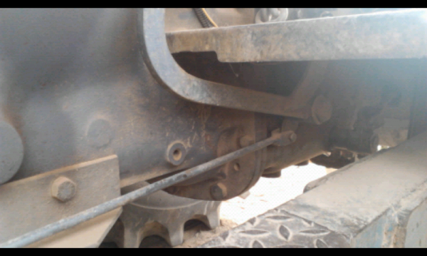 ขาย ฟอร์ด 5610 NEW HOLLANDเพลาเดียว ราคา 550000 รถมือเดียว