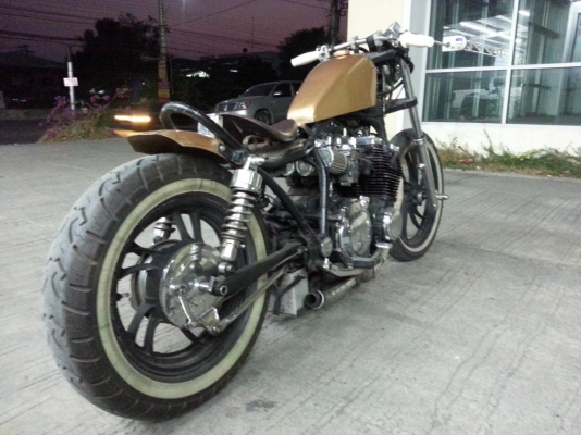 **วุฒินนบุรี** ขาย XJ750cc. แต่งสวยๆ เก๋าๆ เครื่องดีพร้อมใช้ทะเบียนแท้เลขสวยตอง4พร้อมโอนภาษี57