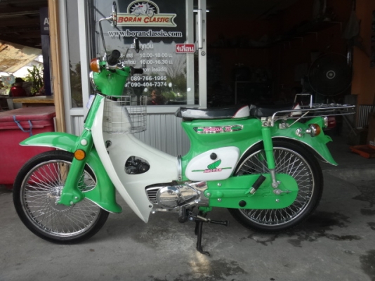 ขายc70เครื่องเดิมปัดเงาสีเขียวตองมีทะเบียนเอกาสารชุดโอน(ร้านโบราณคลาสสิค)ไลท์บางแคโทร0897661966