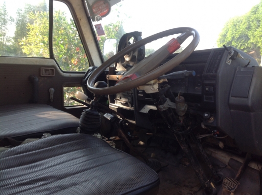 ขายเลิกกิจการ! นิสสัน ดัมพ์สภาพดีมาก ใช้งานได้เลย 350,000 บาท