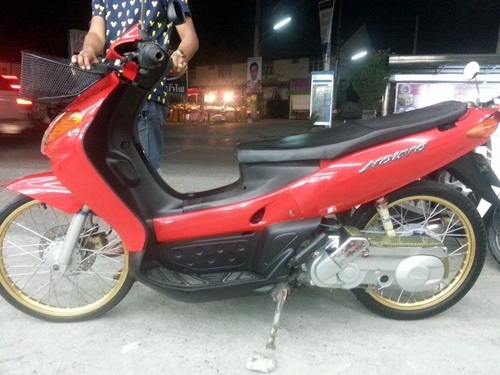 ขาย นูโว (ตัวเก่า) สภาพแจ๋มๆ พร้อมใช้ ราคา17500 บาท