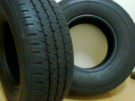 215R14 ปี13 ยาง5000 km ได้น้อยเหลือน้อยเร็วหน่อยครับ 215R14 ปี13 ยาง5000 km ได้น้อยเหลือน้อยเร็วหน่อยครับ