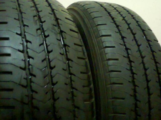 215R14 ปี13 ยาง5000 km ได้น้อยเหลือน้อยเร็วหน่อยครับ 215R14 ปี13 ยาง5000 km ได้น้อยเหลือน้อยเร็วหน่อยครับ