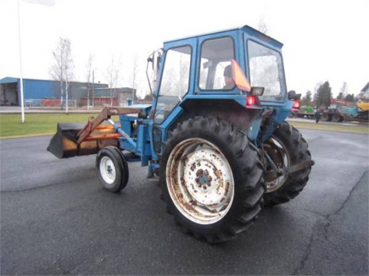 มือสองรถแทรกเตอร์ฟอร์ด 5000