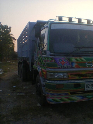 ฝากขายครับ HINO 1J เครื่อง 210 ดั้มรถสวยสภาพพร้อมใช้งานเลยครับ