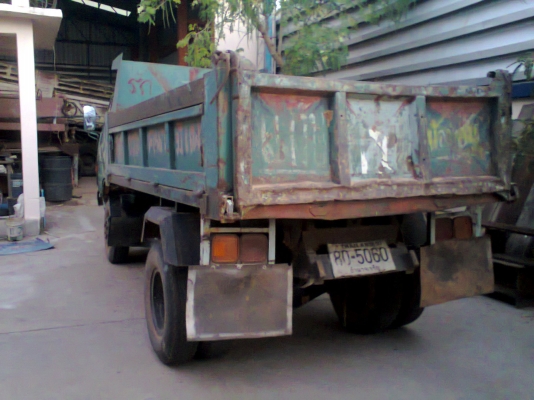 ขายด่วน รถ 6 ล้อดั้มพ์ toyota 100แรง